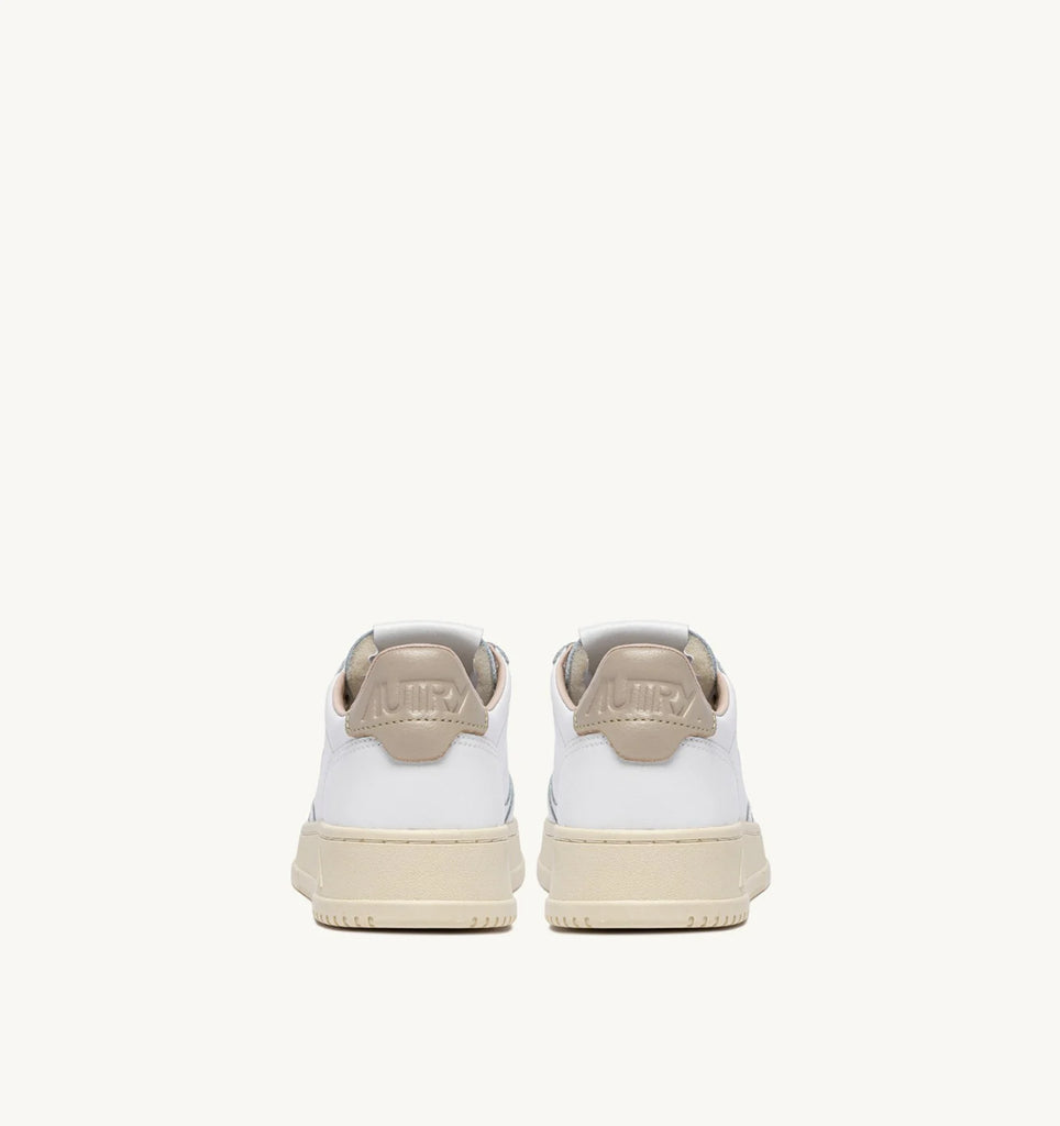 AUTRY Sneakers Medalist Low in Pelle Bianca e Beige
