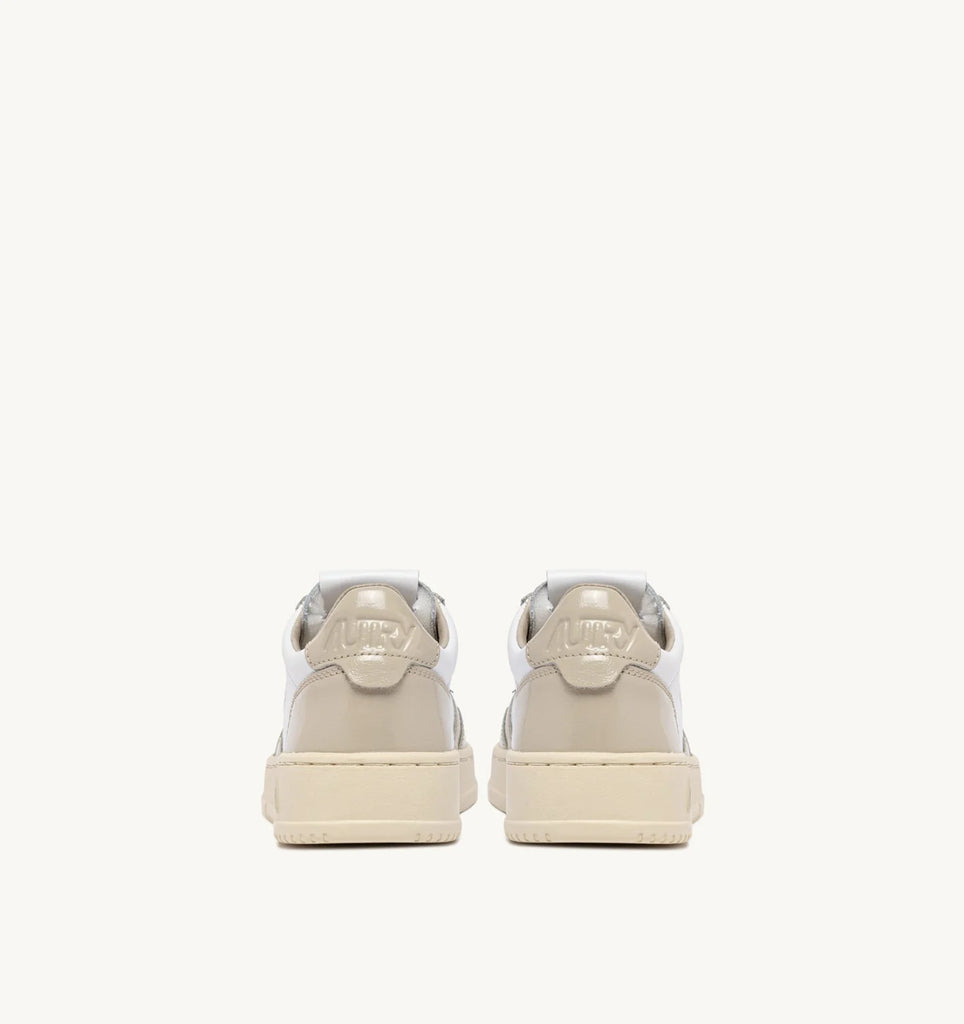 AUTRY Sneakers Medalist Low In Pelle Bianca e Beige