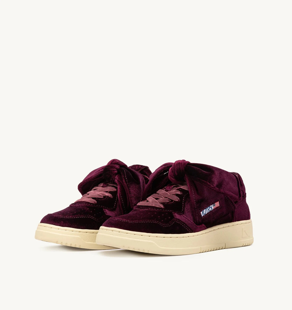 AUTRY Medalist Low Sneaker Velvet Bow Burgundy