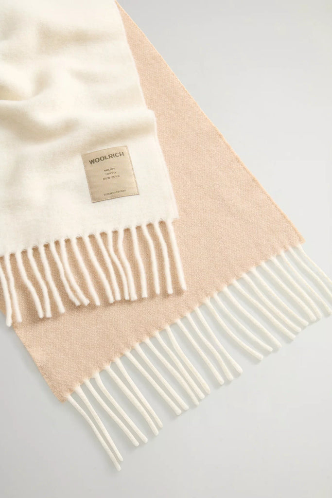 WOOLRICH Sciarpa in pura lana con frangeollo alto in misto lana vergine e cashme
