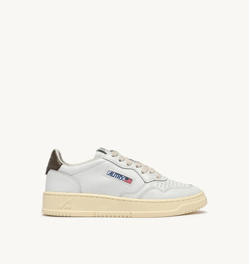 AUTRY Sneakers Medalist Low in Pelle Bianca e Chocolate
