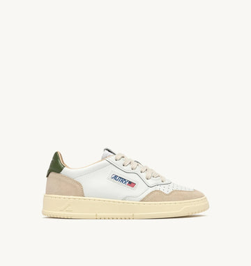 AUTRY Sneakers Medalist Low in Suede e Pelle Bianca e Verde