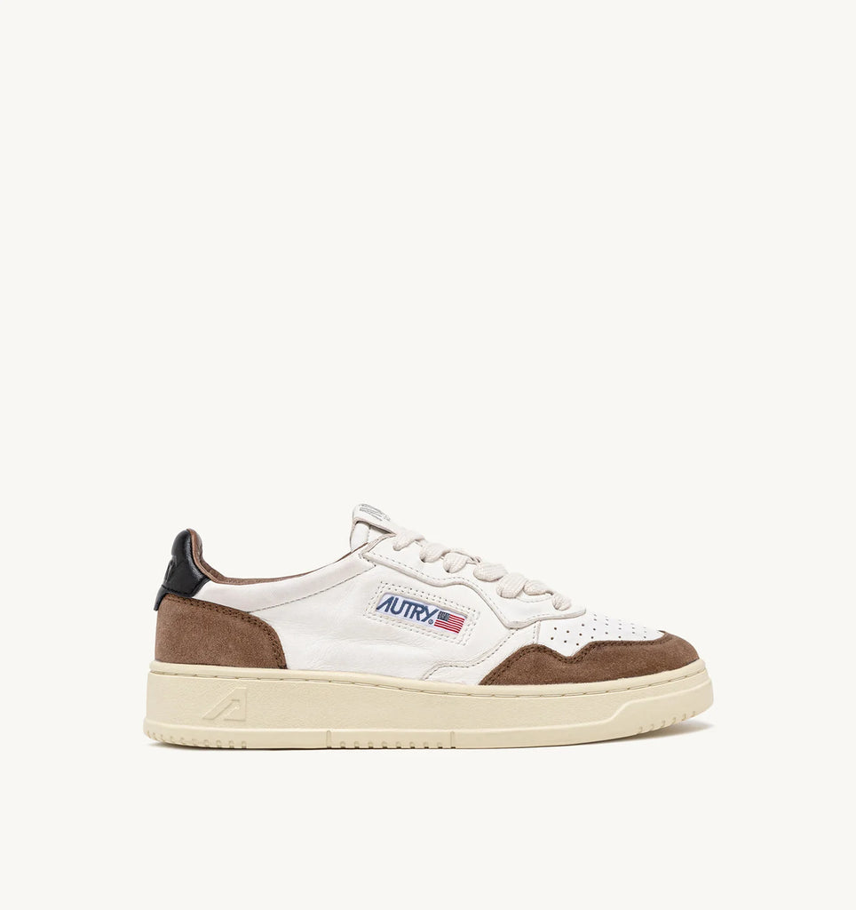 AUTRY Sneakers Medalist Low in Pelle e Suede Sigaretta Nero