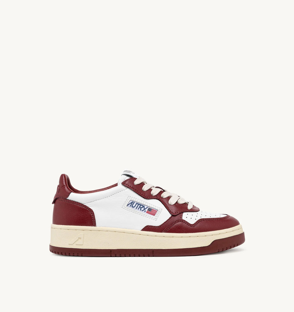 AUTRY Sneakers Medalist Low In Pelle Bianco Bordeaux