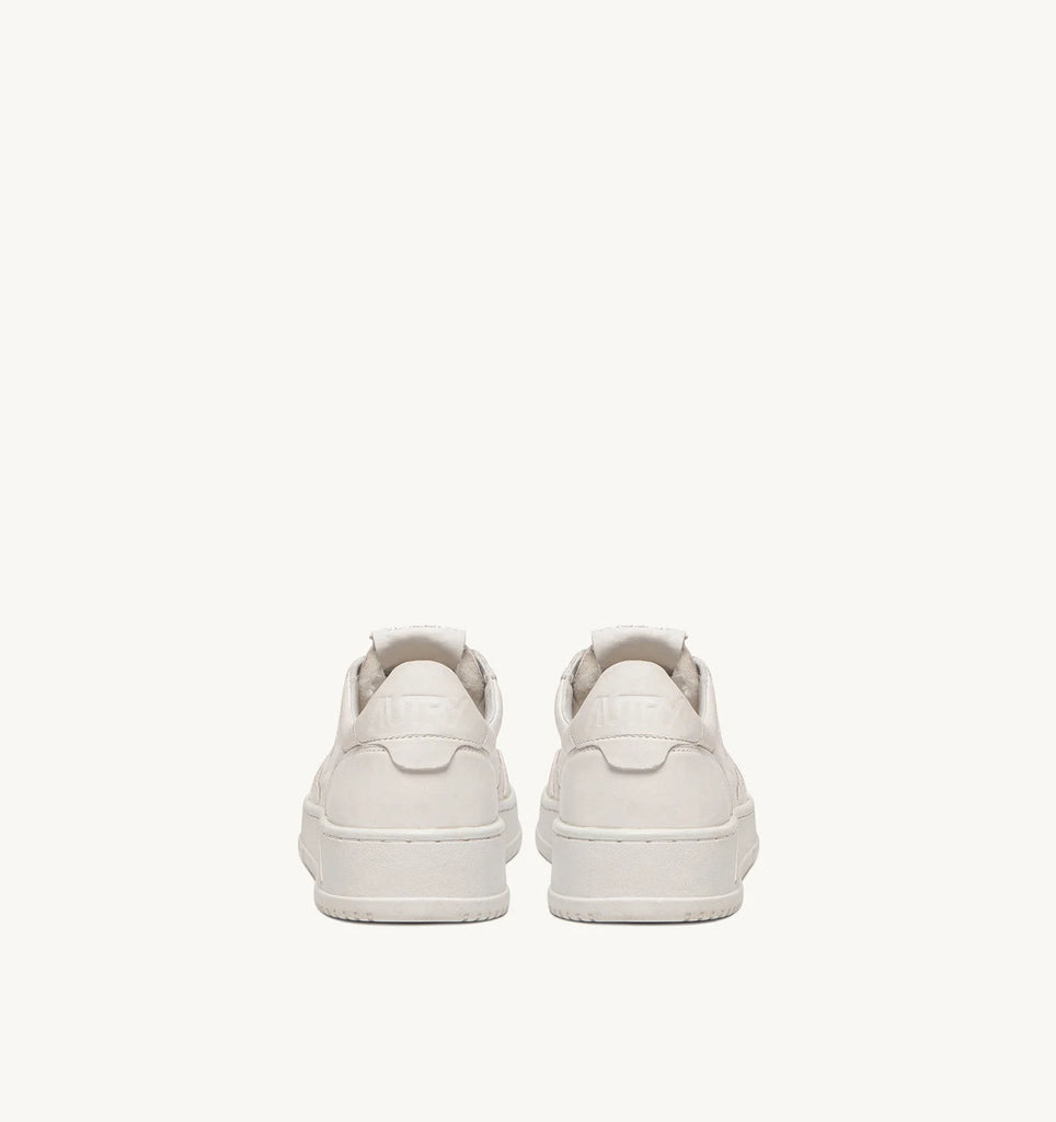 AUTRY Sneaker Medalist Low in Pelle di Capra Bianca