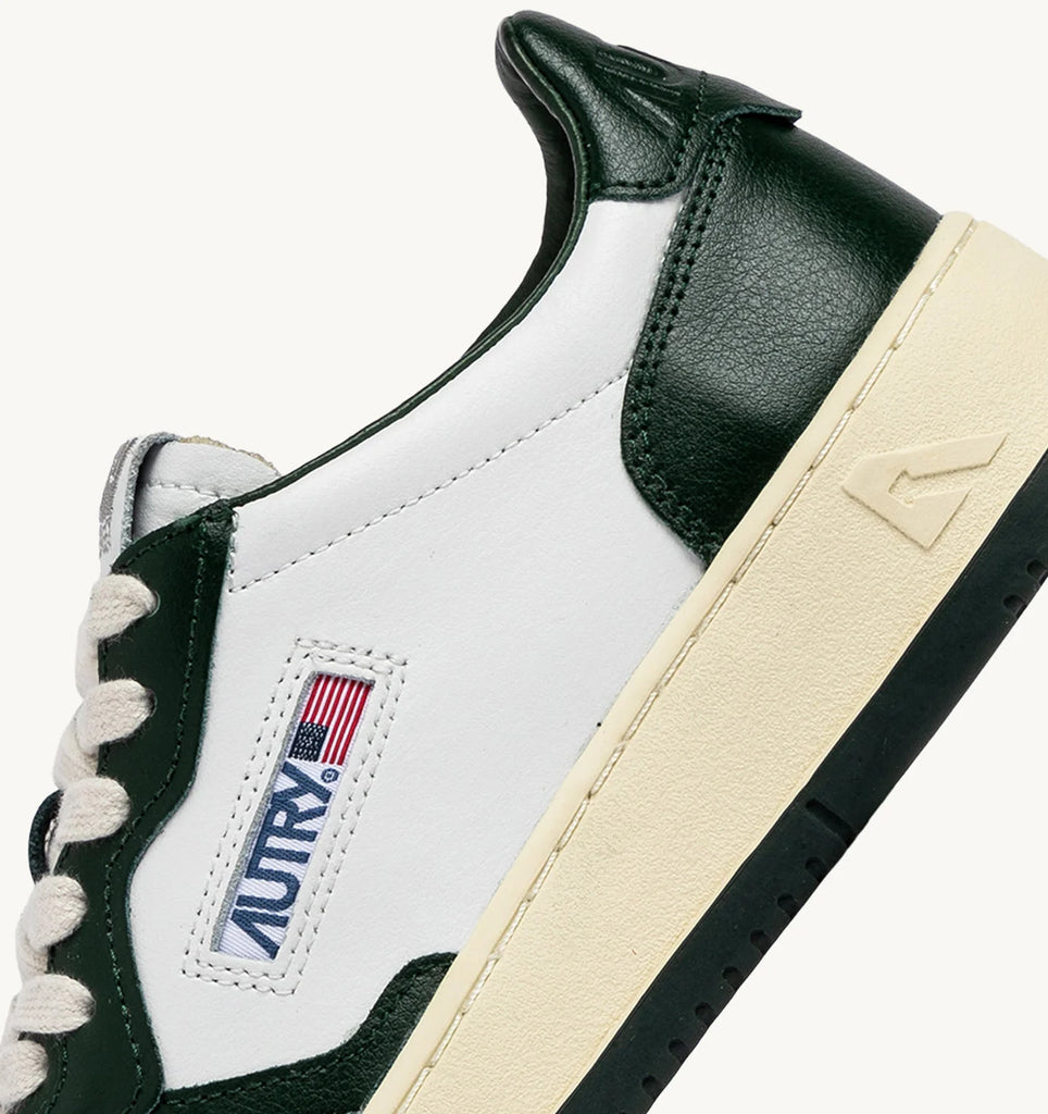 AUTRY Sneakers Medalist Low Bicolor In Pelle Bianca e Verde scuro