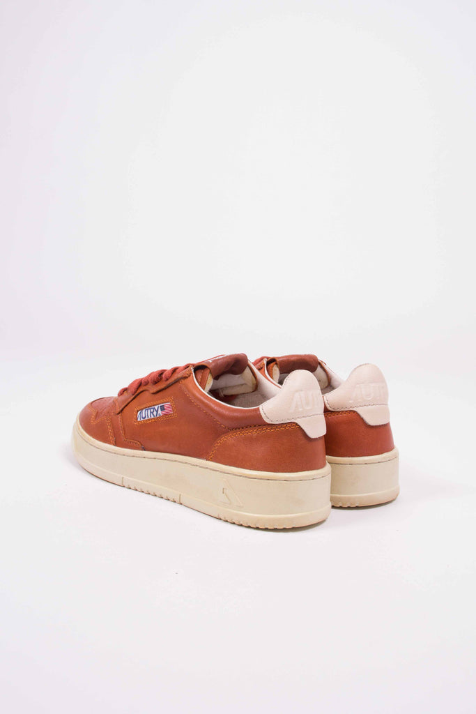 AUTRY Sneakers basse in pelle