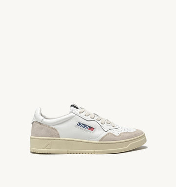 AUTRY Medalist Low Sneaker In Suede E Pelle Bianca