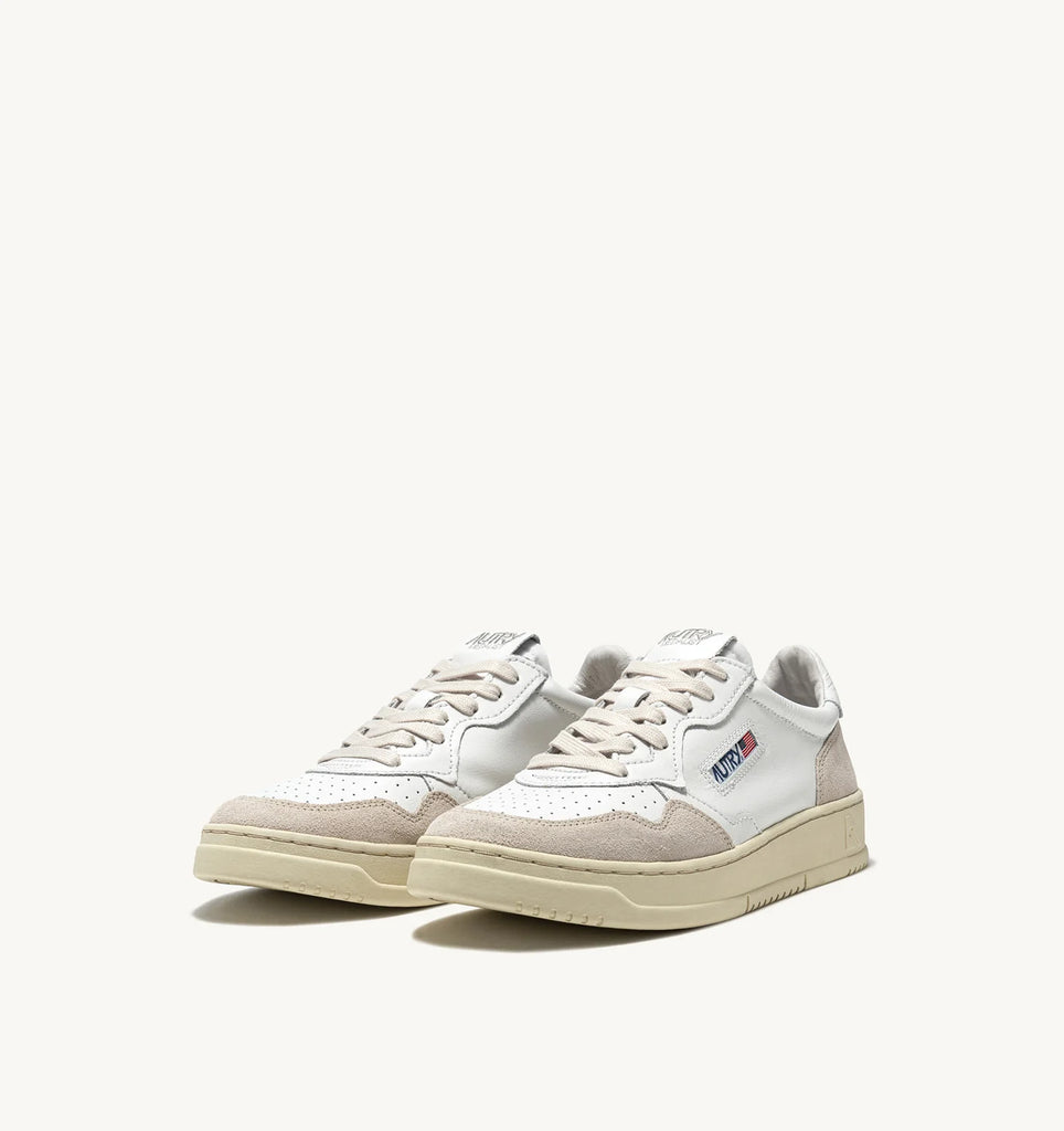 AUTRY Medalist Low Sneaker In Suede E Pelle Bianca